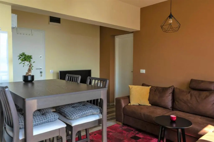 Apartment With Seaview