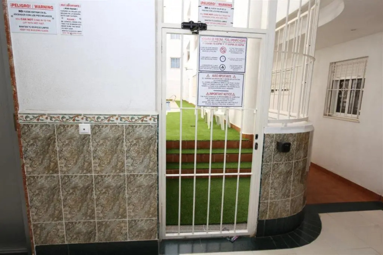 Holiday Apartment Torrevieja Ref 5231
