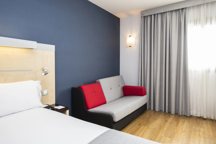 Holiday Inn Express Barcelona - Sant Cugat photo 6