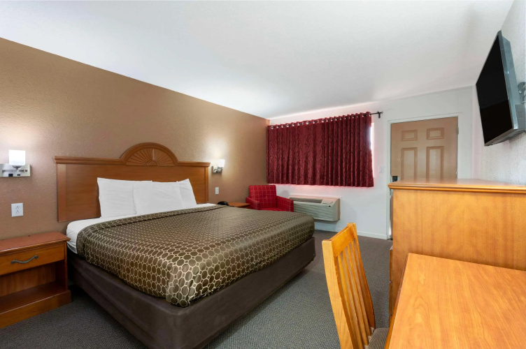 Rodeway Inn Terre Haute near University