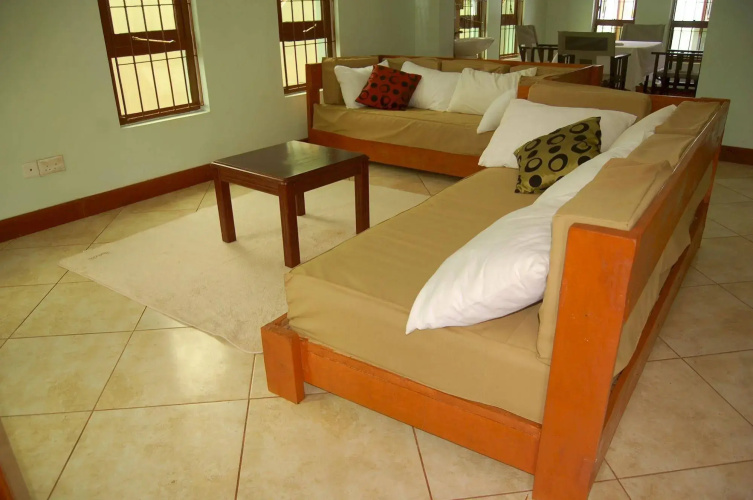 Ngorongoro Villa & Restaurant
