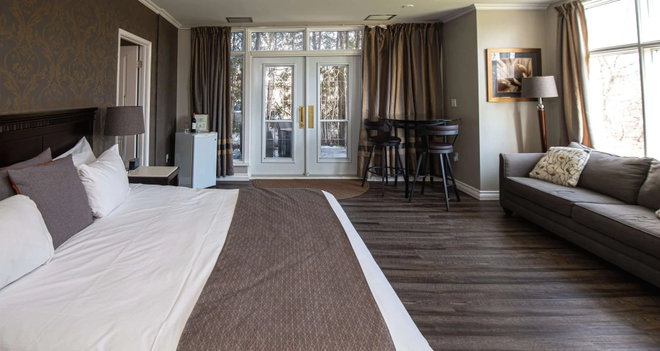 Double Suite