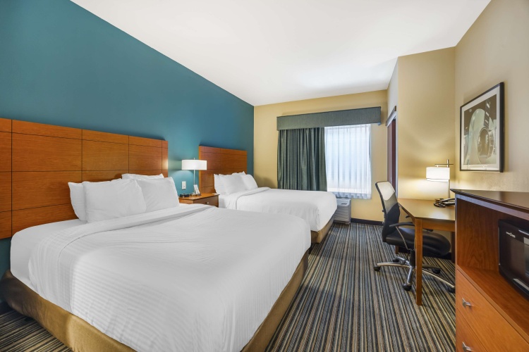 Quadruple Suite