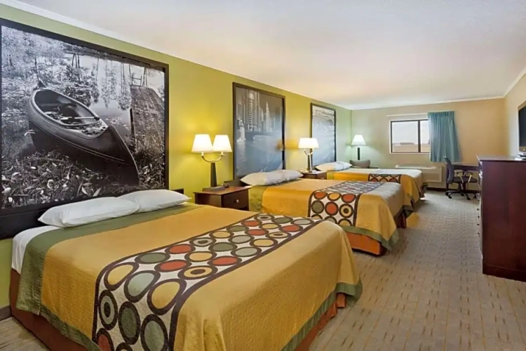 Superior Sextuple room
