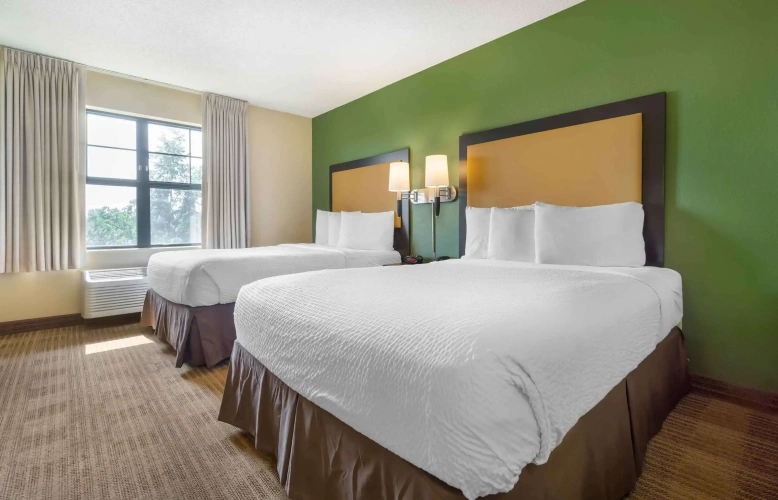 Quadruple Suite