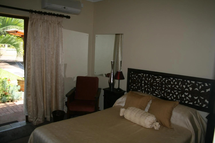 Tamboti House