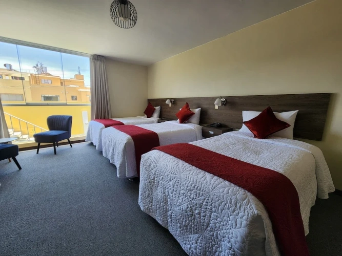 Standard Triple room