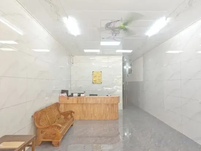 Jinlong Hostel (Litang Station)