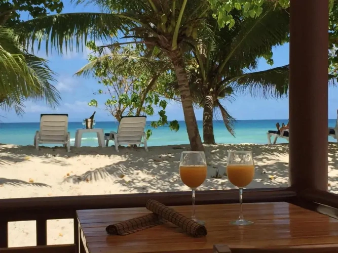 Villa beachfront