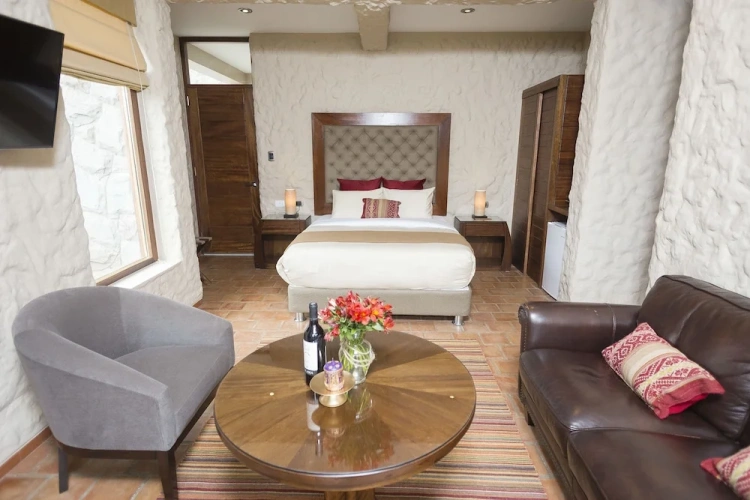 Deluxe Double Suite