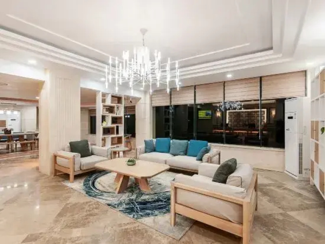 Changshouhu Holiday Hotel