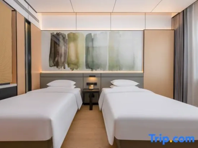 Superior Twin room with sunrise view