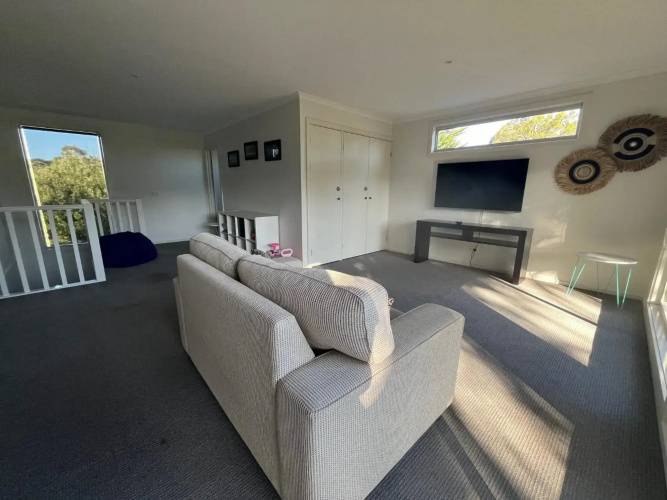 Bay Breeze Retreat