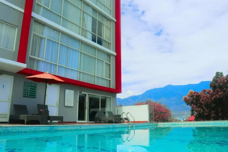 Hotel Santika Palu