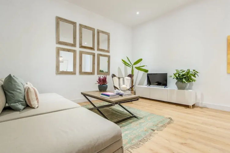 Apartamento Puerta del Sol VI