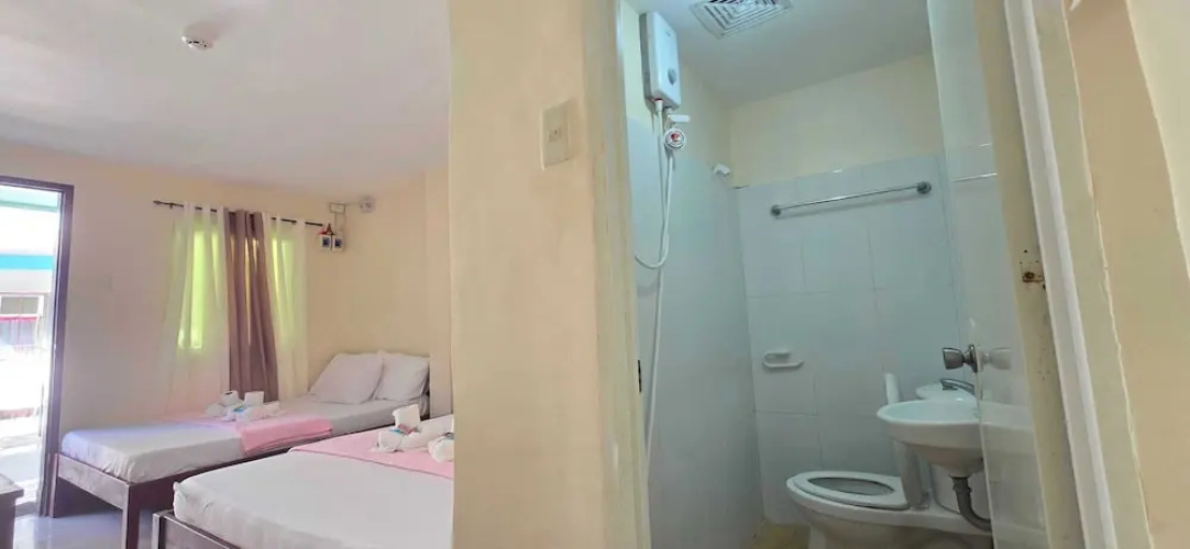 Oyo 1121 Junlyn Apartelle