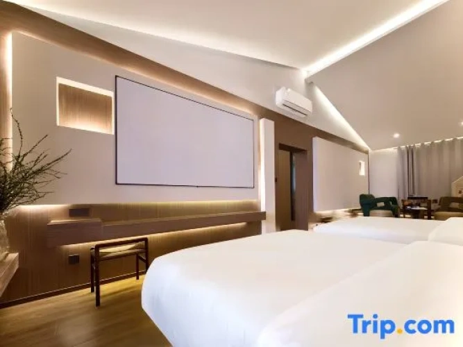 2 Bedrooms Suite