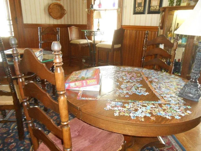Rockwell Falls Inn and Wine Bar