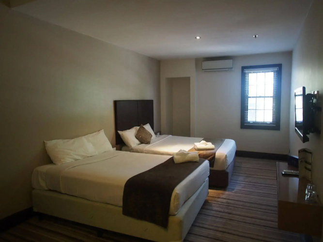Southern Cross Hotel