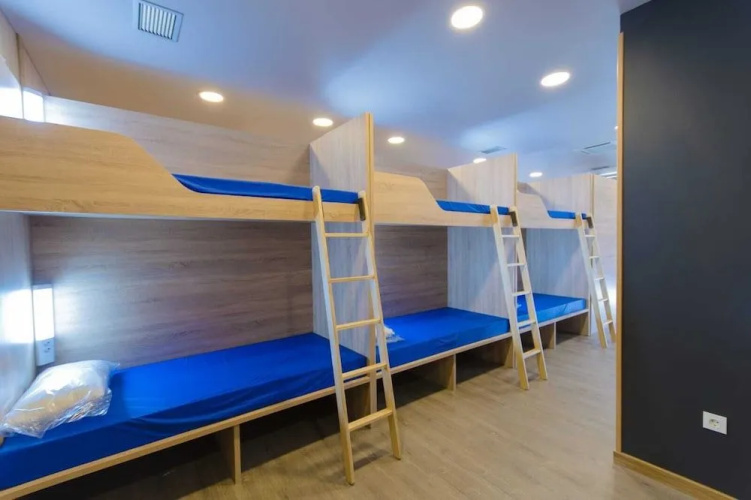 albergue gbc hostel