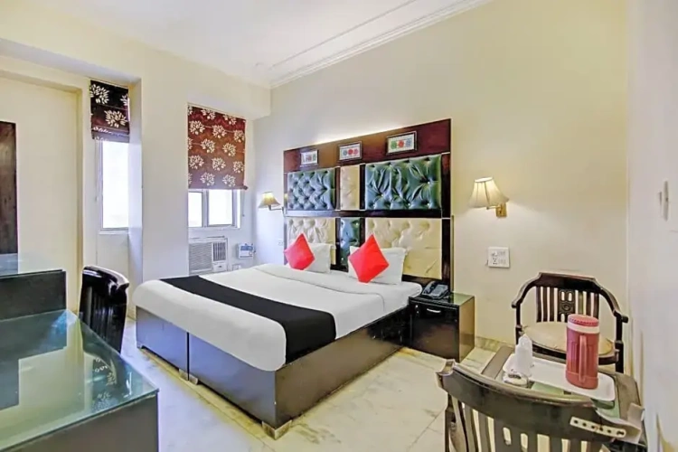 Classic Triple room