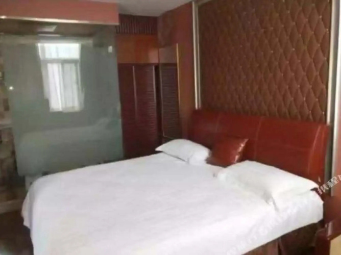 Suzhou Ramble Forest Hotel