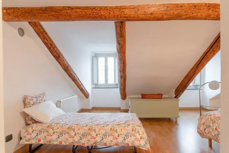 Garibaldi 9 Apartment