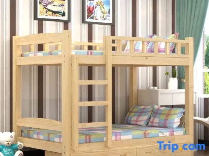 Bed in Dorm