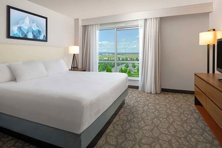 2 room Double Suite with mountain view