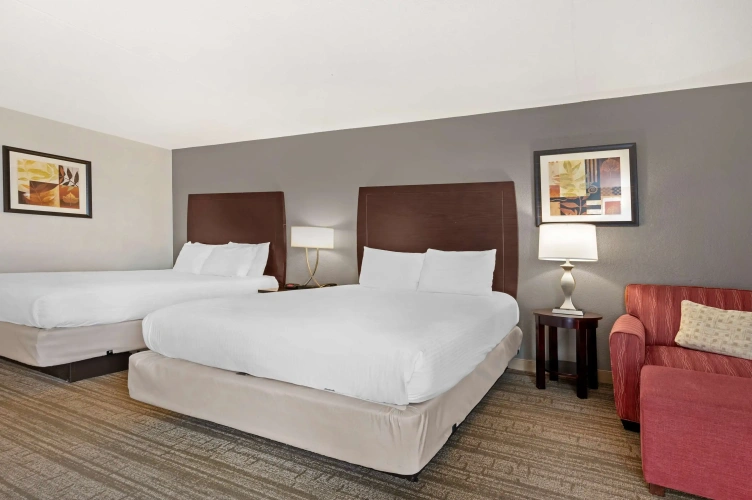 Standard Quadruple room