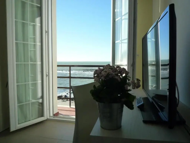 Superior Double room with balcony and with sea view