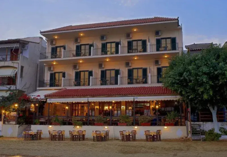 Romvi & Taverna