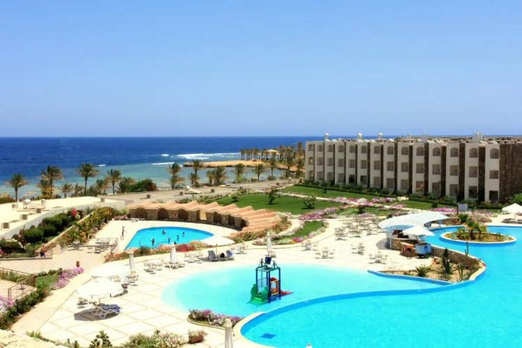 Royal Brayka Beach Resort
