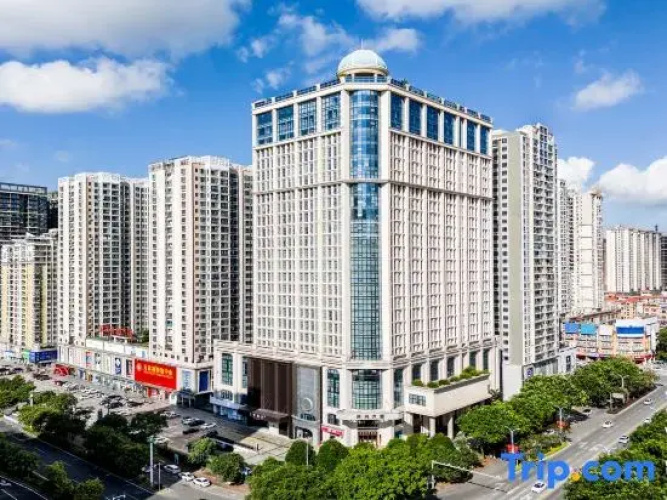 Ji Hotel