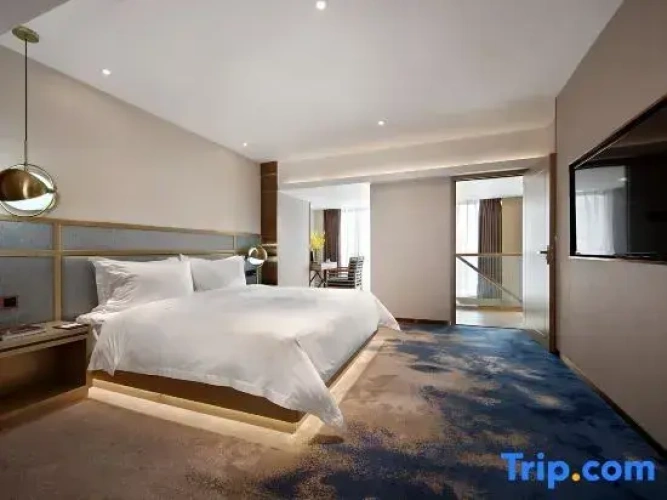 4 Bedrooms Deluxe Duplex Suite