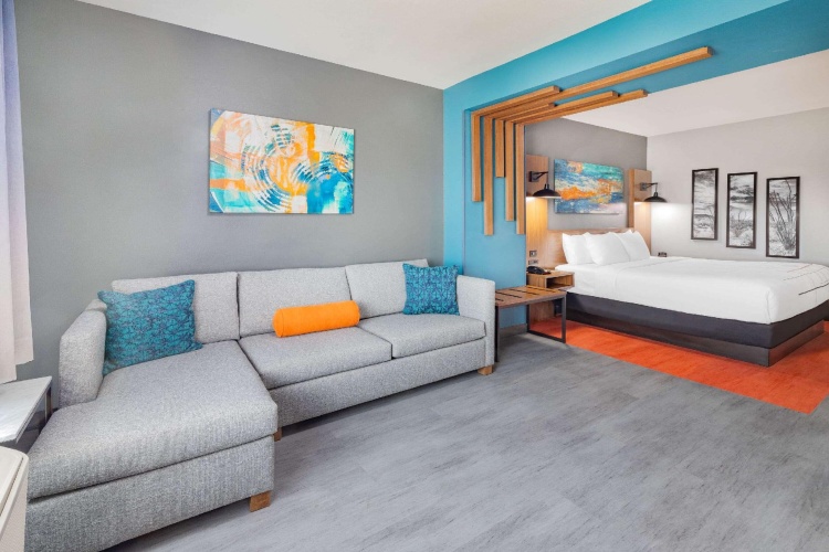 Double Suite