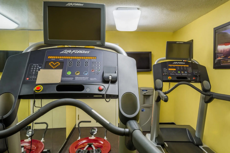 Pine Bush Suites Albany University