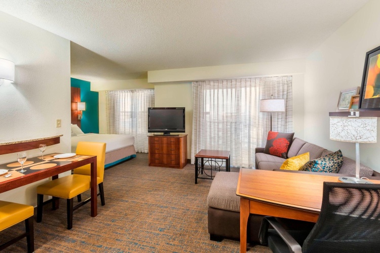 Double Studio