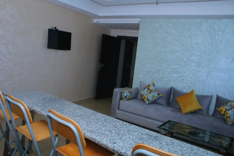 Bouznika Apartment 2021