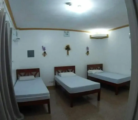 1 Bedroom Deluxe Triple room with garden view