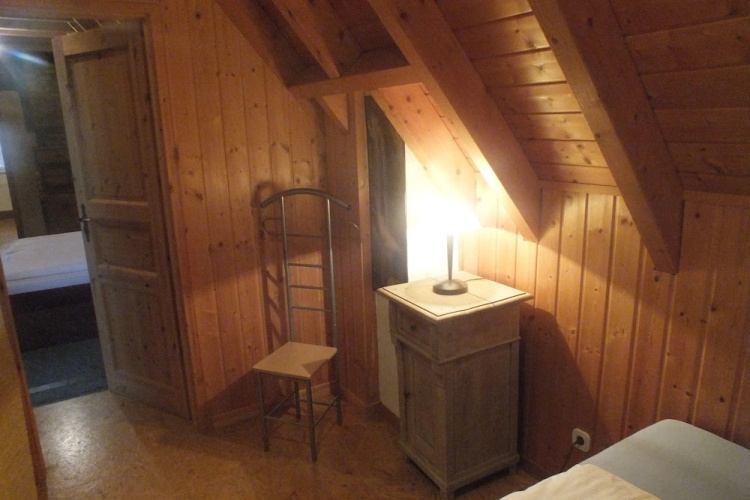 Rheinufer Lodge