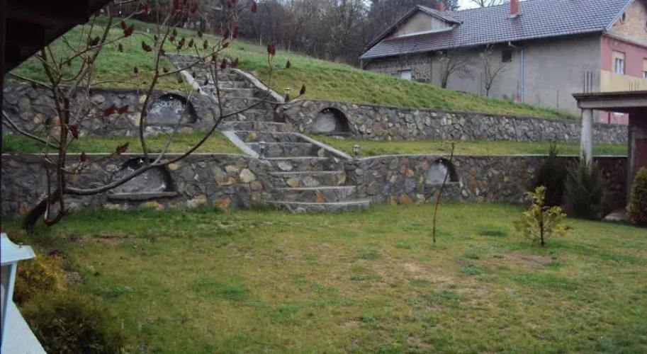 Guest House Mines