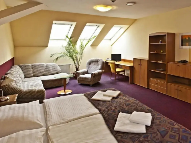 A Plus Hostel