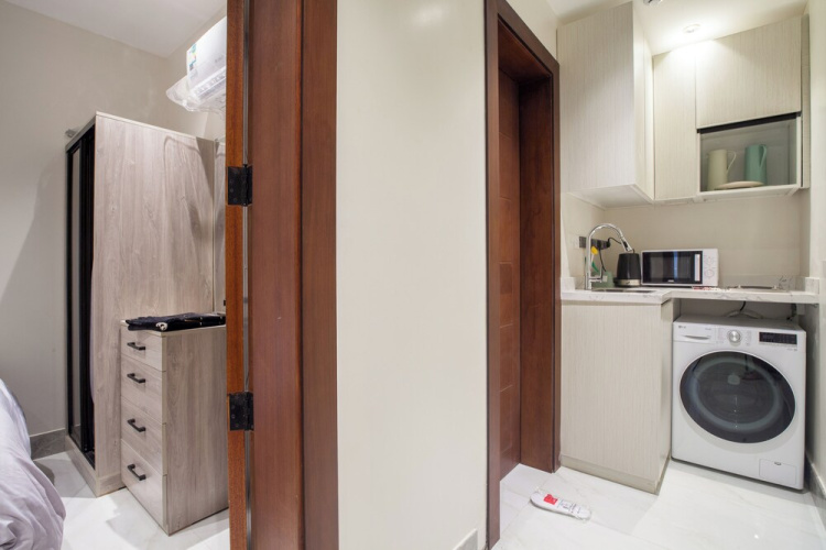 Elite One-Bedroom Apt AlRimal-4