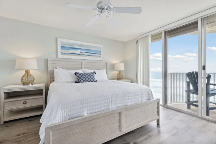 2 Bedrooms Apartment with balcony