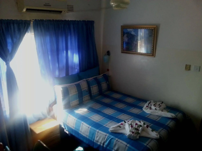 Liya Guest Lodge