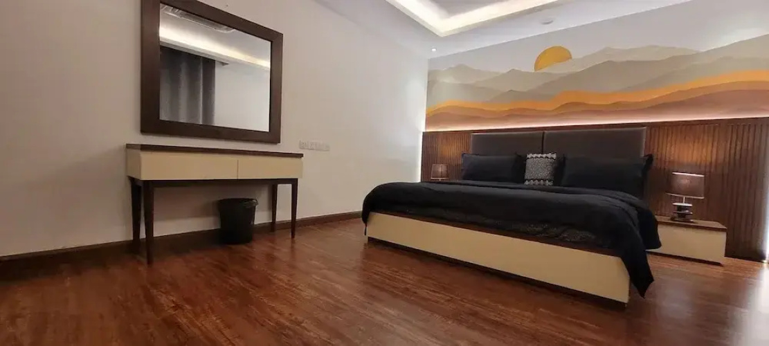 Goldcrest Luxury Apartments