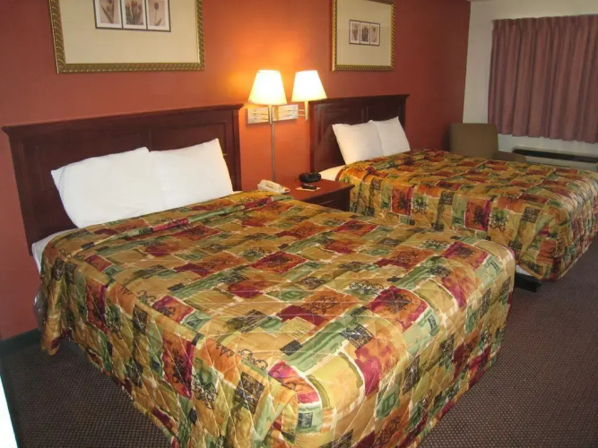 Motel 8