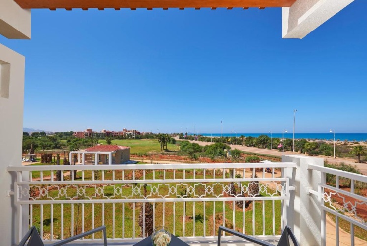 Junior Suite with balcony and with garden view