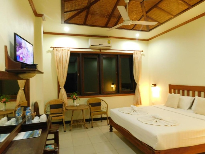 Standard Double room with garden view